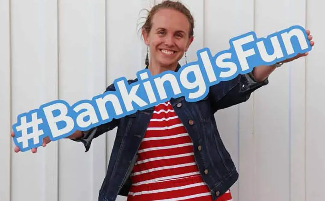 Social Media Hashtag Frames in Dubai