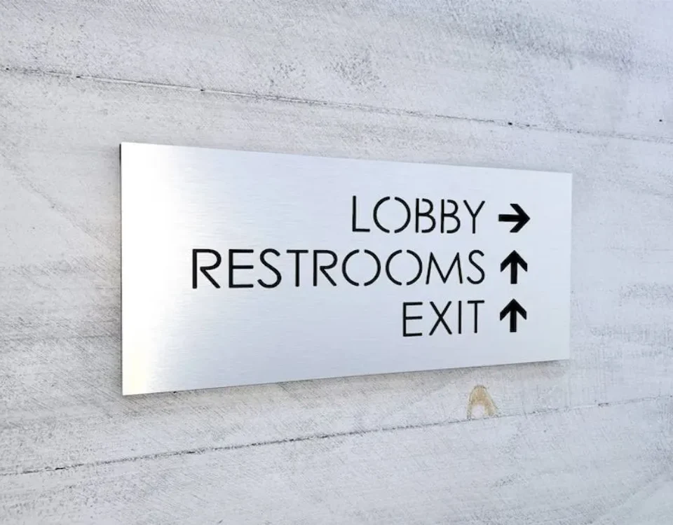 Metal Plate with Engraved / Colored Letters in Dubai